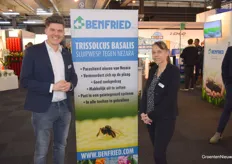 And the winner of the HortiContact is ...... BENFRIED! Jelle Koop and Janette van der Werken pictured here at the banner with the submitted innovation